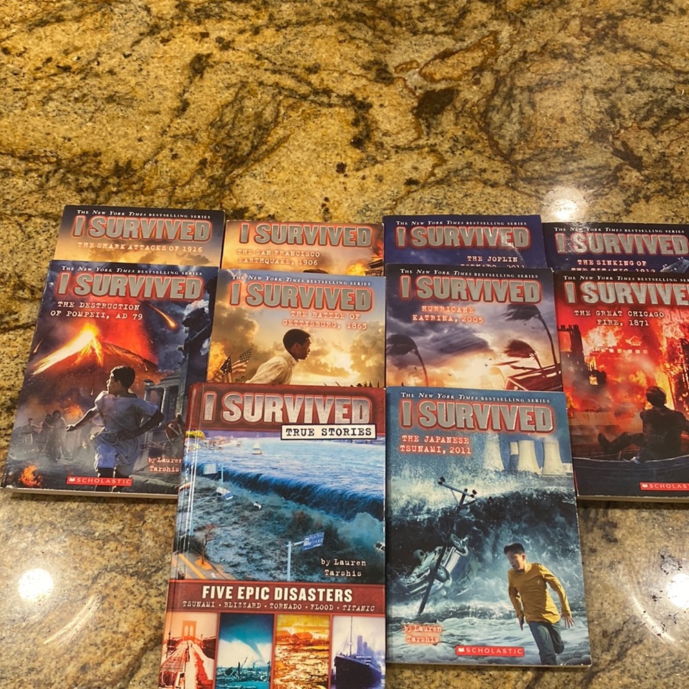 Set of 10 I Survived books